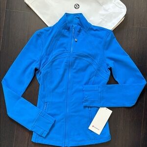 lululemon athletica Vibrant Blue Utility Jacket with Leggings Full Set